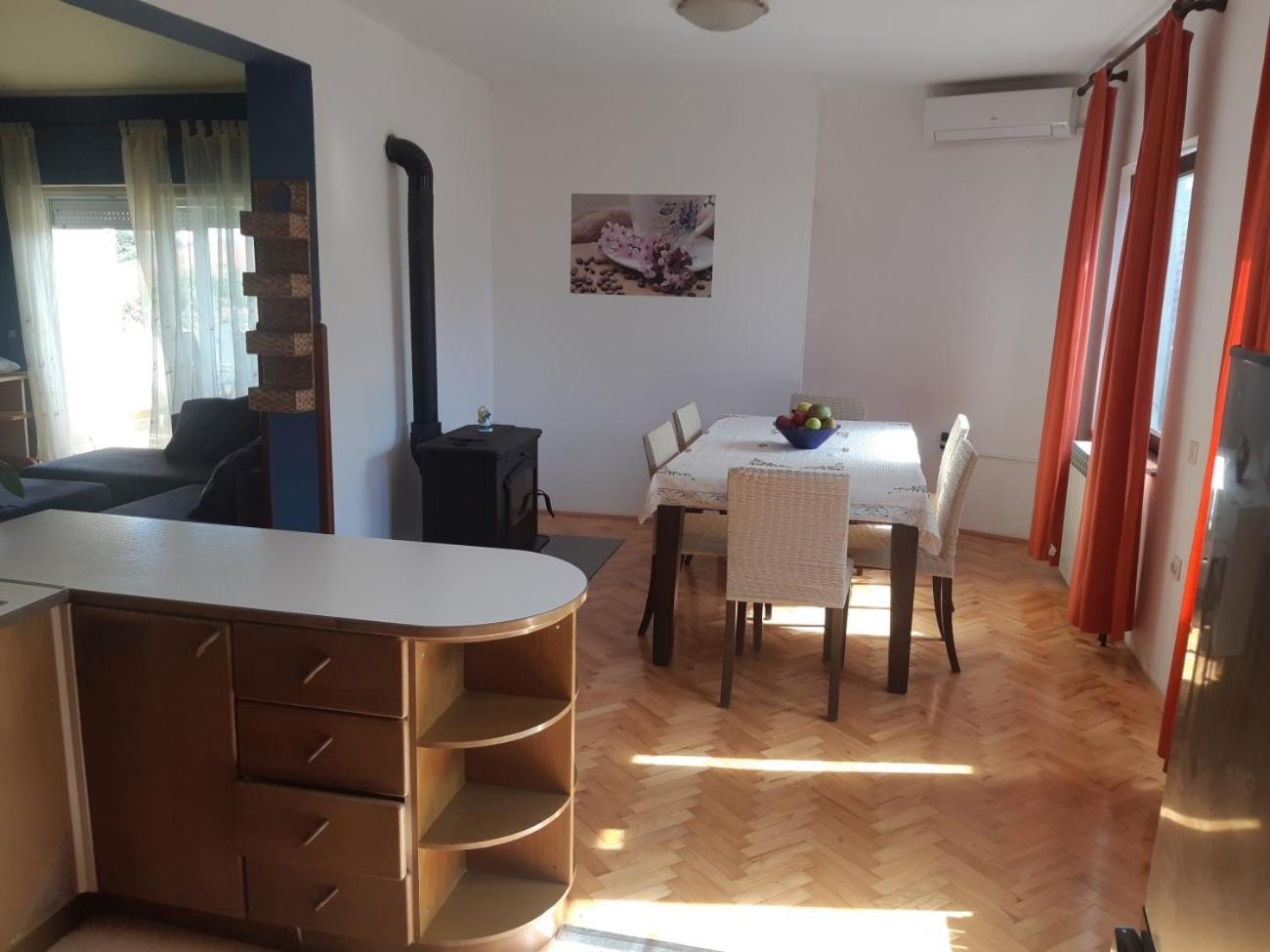 Apartment Marija Póla Kültér fotó