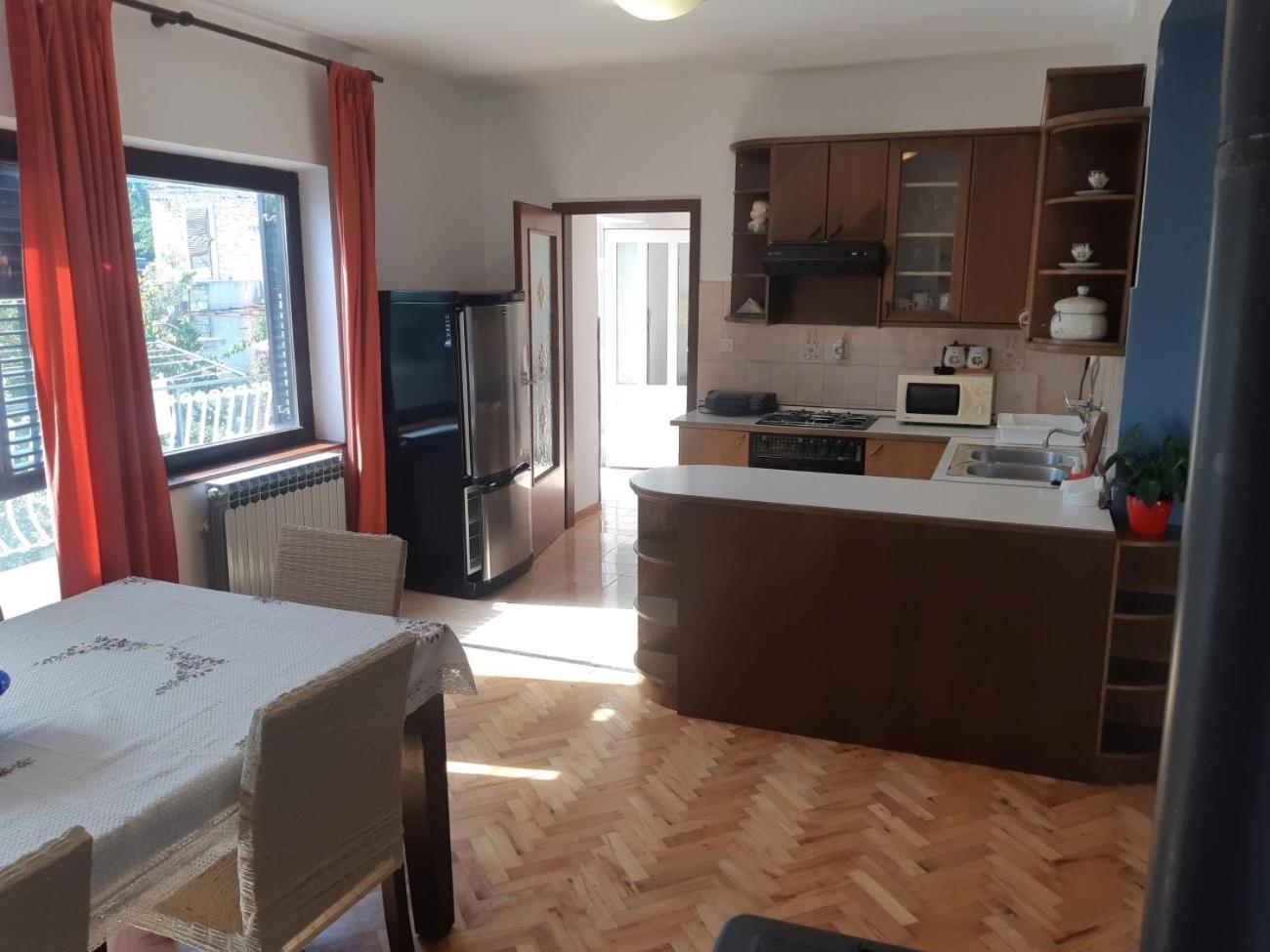 Apartment Marija Póla Kültér fotó