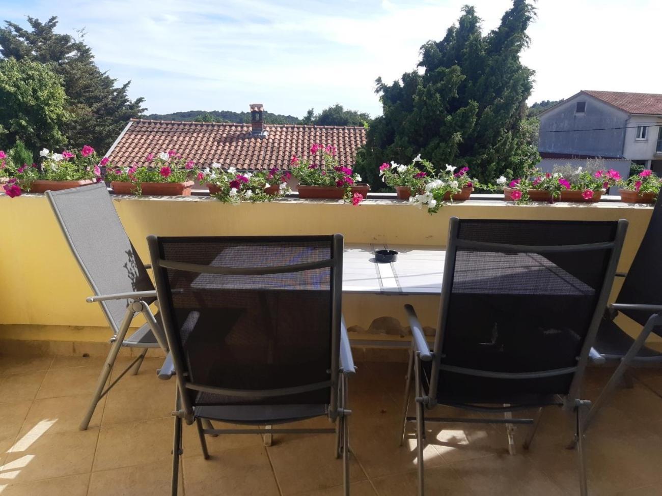 Apartment Marija Póla Kültér fotó